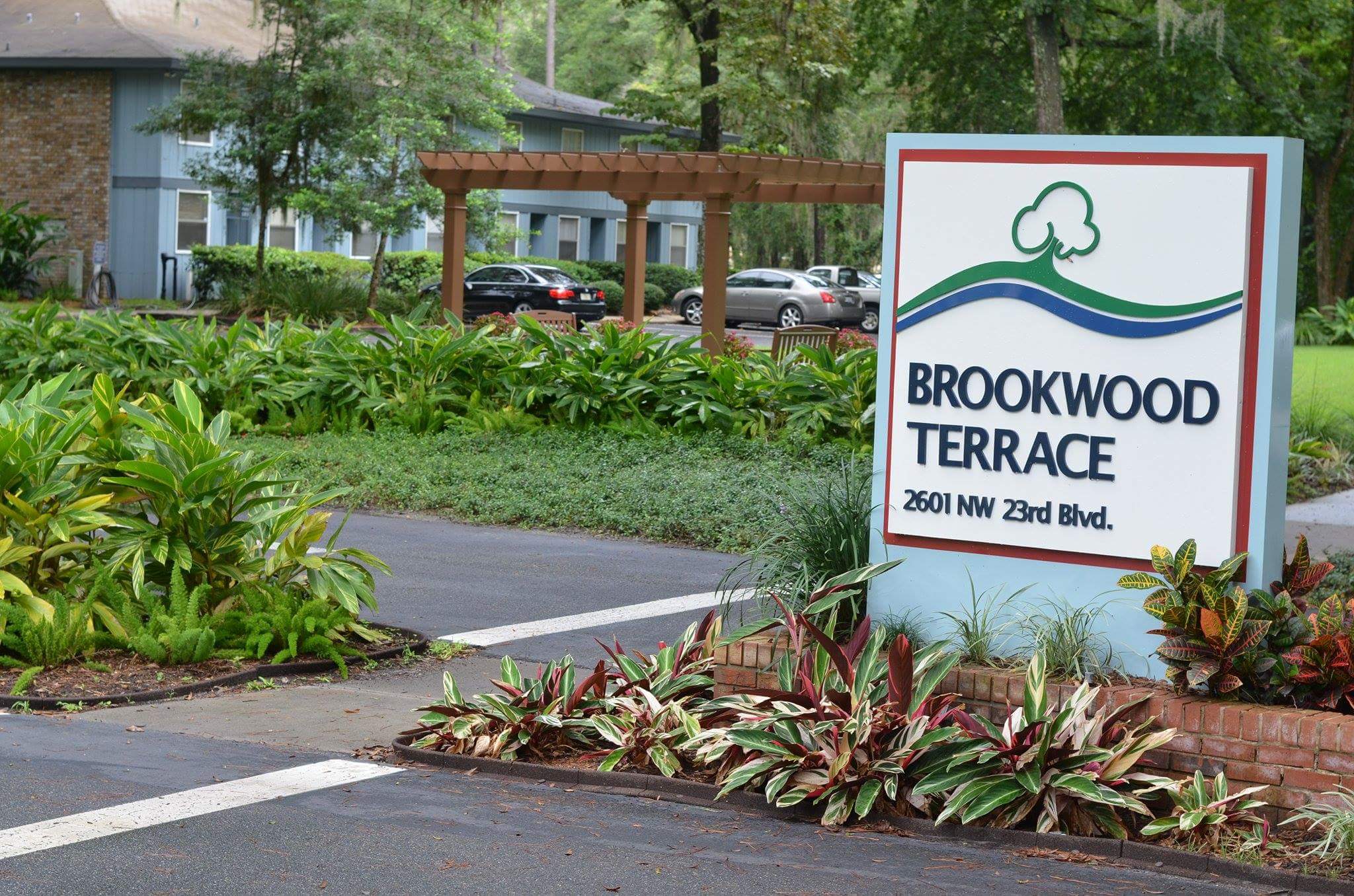 Brookwood Terrace Apartments Entrance
